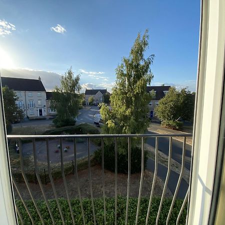 Modern Penthouse Appartement Wellingborough Buitenkant foto