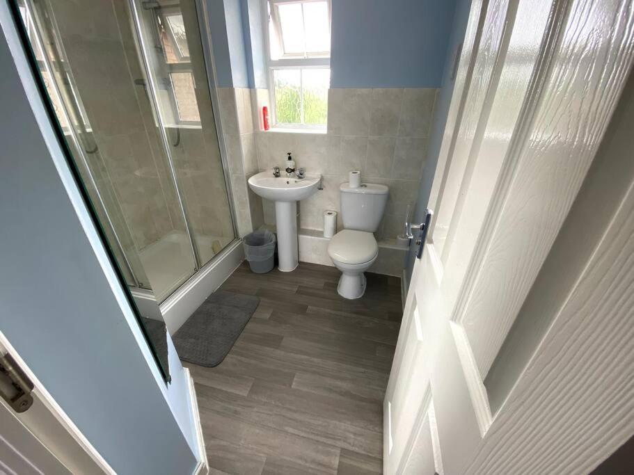 Modern Penthouse Appartement Wellingborough Buitenkant foto
